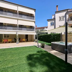  Apartment Martello Forest View Kroatien